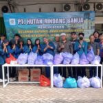 PT Hutan Rindang Banua Berbagi Untuk Jama'ah Haul Abah Guru Sekumpul Ke 21 Oplus_16908288